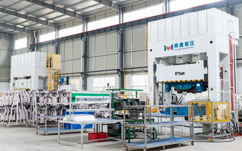 Composite molding production line